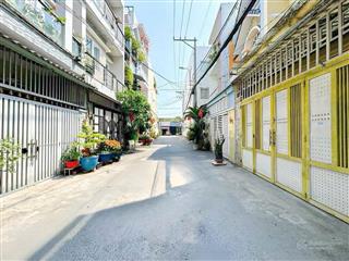 Bán nhà 2 tầng btct mới đào tông nguyên, tt nhà bè hẻm xe hơi 6m giá chỉ 4,x tỷ
