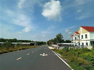 Bán đất tại đường dh05, xã minh hưng, chơn thành, bình phước, 550 triệu, 500 m2 đẹp, giá ưu đãi