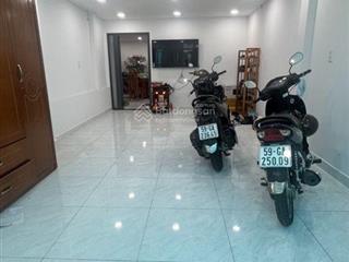 Nhà chính chủ  phạm văn bạch  72m2  2 lầu  chỉ hơn 4 tỷ