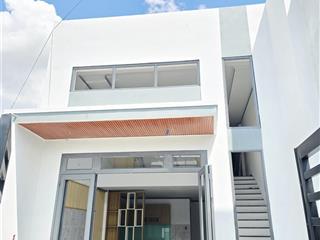 Bán gấp nhà 1 trệt 1 lửng đúc sổ riêng thổ cư, gần trạm thu phí bửu long ngay cổng chào tân triều