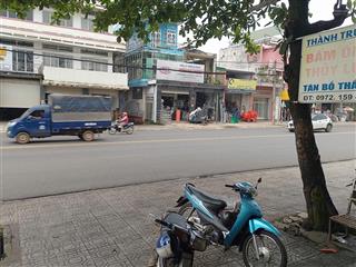 Chính chủ bán nhà mặt tiền trung tâm tp. bảo lộc  tài sản đầu tư hợp lý cho kinh doanh dịch vụ