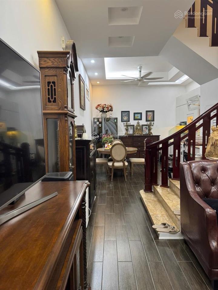 Bán nhà kim mã, ba đình, 40 tỷ, 133.9m2, 4pn, 5wc, pháp lý đầy đủ