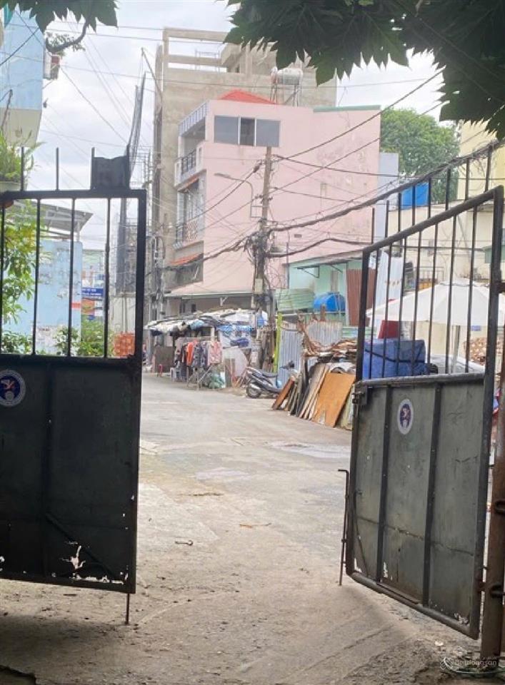 Bán 430m đất đường quang trung  p11 gò vấp  hxh  giá rẻ chính chủ cần bán gấp