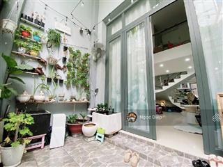 Chủ gửi căn nhà sau vạn hạnh mall 52m2 nhà 1t1l ở p12, quận 10, có tc, cho thuê 7tr/th