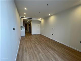 Bán gấp căn hộ studio 1ty3xx đã nhận nhà vào cbi nội thất là ở ạ0915 551 ***