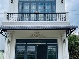 Chủ định cư bán gấp nhà đường số 30, linh đông, thủ đức 90m2, full nội thất,  vân xem