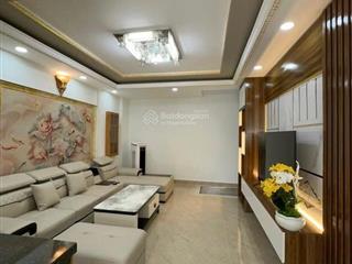 Kẹt vốn bán nhà đường nguyễn đình chiểu quận 3 , dt 70m2 giá 3ty120  vân xem ngay