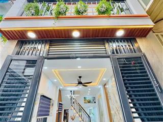 Kẹt vốn bán nhà đường nguyễn văn đậu p5 bình thạnh 70m2 giá 2ty980  vân xem ngay