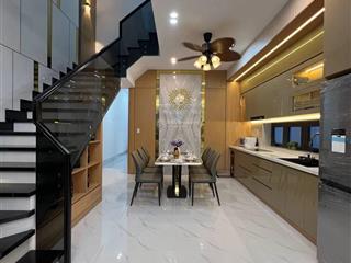 Kẹt vốn cần bán nhà đường đặng văn ngữ p13 phú nhuận , 70m2 giá 4ty120  vân xem ngay