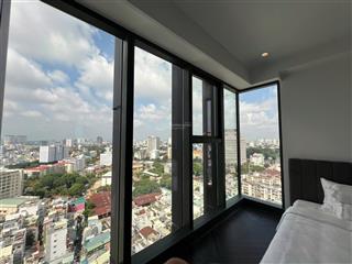 Cho thuê căn hộ 2pn 105m2 ngay nguyễn trãi quận 1.  0909 920 ***