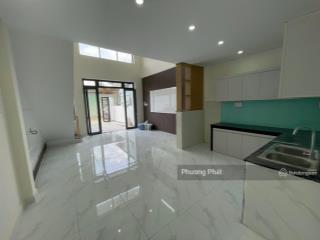 Chỉ góp từ 6tr/ tháng nhận ngay nhà 1 trệt 1 lửng đúc sân xe ôtô, ngay cuối đường đồng khởi