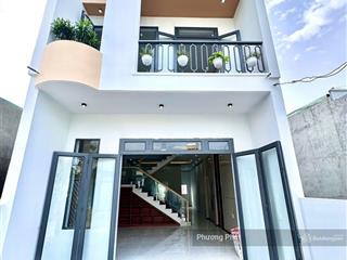 Bán gấp nhà 1 trệt 1 lầu sân xe ôtô, ngay cây xăng đức hưng, cách đường đồng khởi chỉ 5 phút đi xe