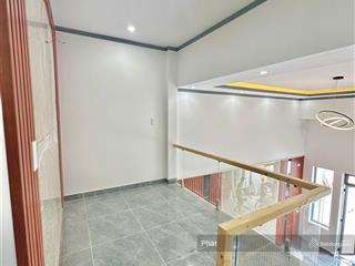Bán gấp nhà góc 2 mặt tiền kinh doanh sổ riêng cầm tay sẵn thổ cư 100% ngay chợ changshin