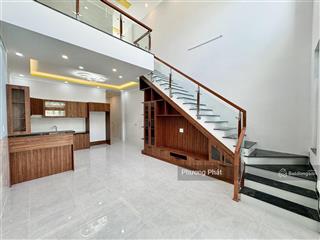 Bán gấp nhà trả góp ngân hàng lãi suất thấp ngay cuối đường đồng khởi, tt 450tr nhận nhà ở ngay