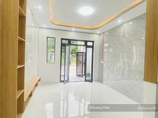 Bán nhà cấp 4 sân xe hơi sổ hồng riêng thổ cư 100% gần cầu bạch đằng 2, tt 250tr nhận nhà ở ngay