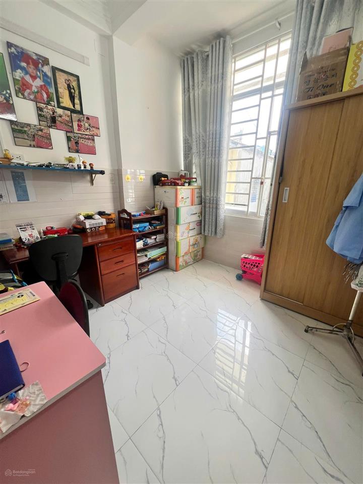 Hạ giá bán gấp nhà nở hậu 3pn ngay khu ẩm thực pxl chỉ 5tỷ