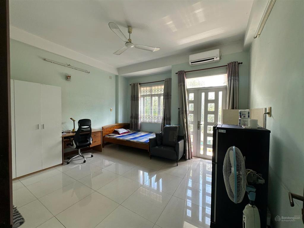 Bán gấp hẻm nhựa 4m nguyễn kiệm, p4, phú nhuận  4,5x23m  2 tầng  giá giảm về 11,2 tỷ