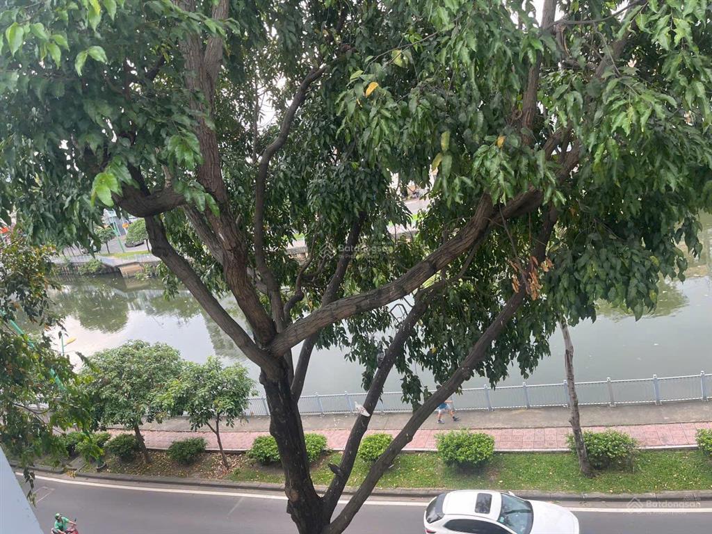 Bán nhà 4 tầng view trường sa, q.3 chỉ 6tỷ hơn
