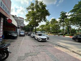 Bán nhà hồng tiến, bồ đề, cổ linh quân long biên dt 75m2 ôtô vào 75m2 giá cưc hấp dẫn