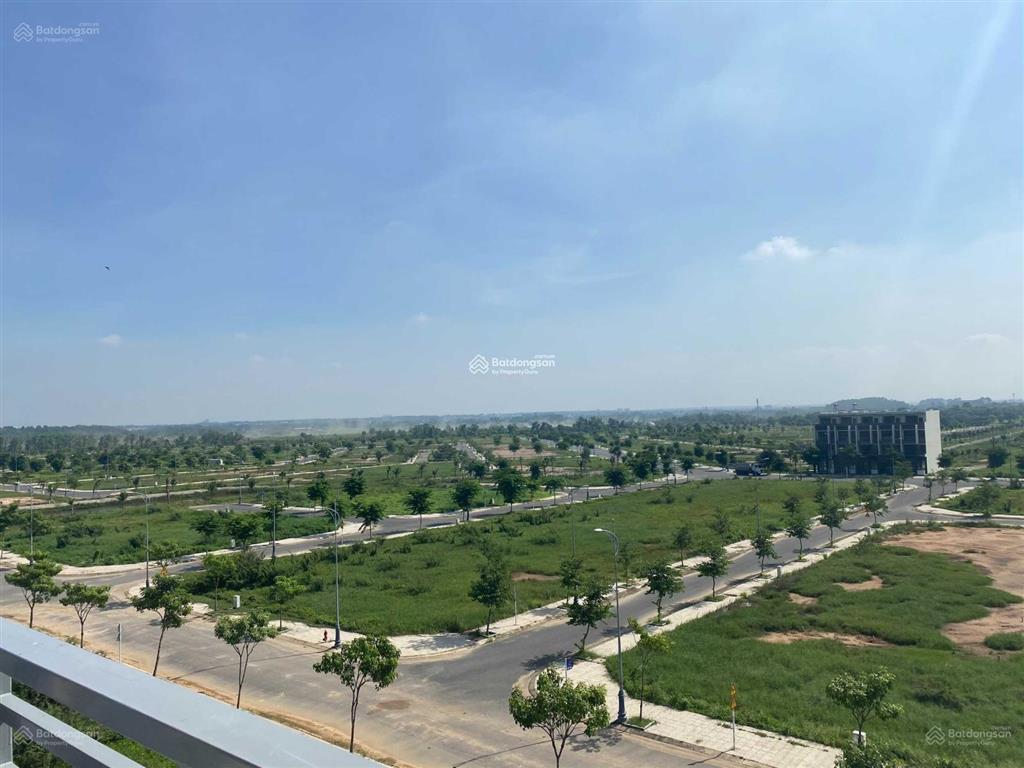 Thanh lý nền 100m2 5x20 biên hòa new city giá chỉ 1,6 tỷ bao thuế phí,sổ sẵn,ngân hàng cho vay 80%