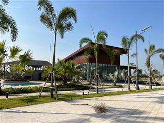 Nền bt phú gia view kênh 240m2 12x20 hướng đông nam, giá chỉ 4,2 tỷ bao thuế phí còn thương lượng