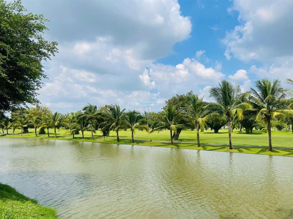 Nền biệt thự view trực diện sông dt 238m2 14x17 sổ sẵn, giá chỉ 18,5 triệu/m2 bao thuế phí