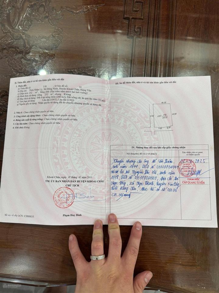Chính chủ em có lô góc đông ninh khoái châu, nằm sát dự án, dt 252m2 đường thông các ngả