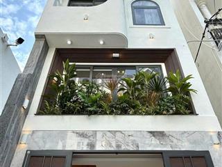 Mới xây dựng dọn ở liền ngay đường lý thái tổ, q10  giá tl/ 60m2. xe hơi trước nhà. sổ sẵn