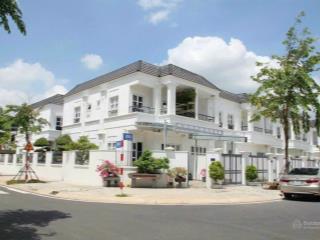 Nhà liên kề có sân vườn giá rẻ nhất tại thăng long home hiệp phước, 115.2m2, 5,3 tỷ/ căn.