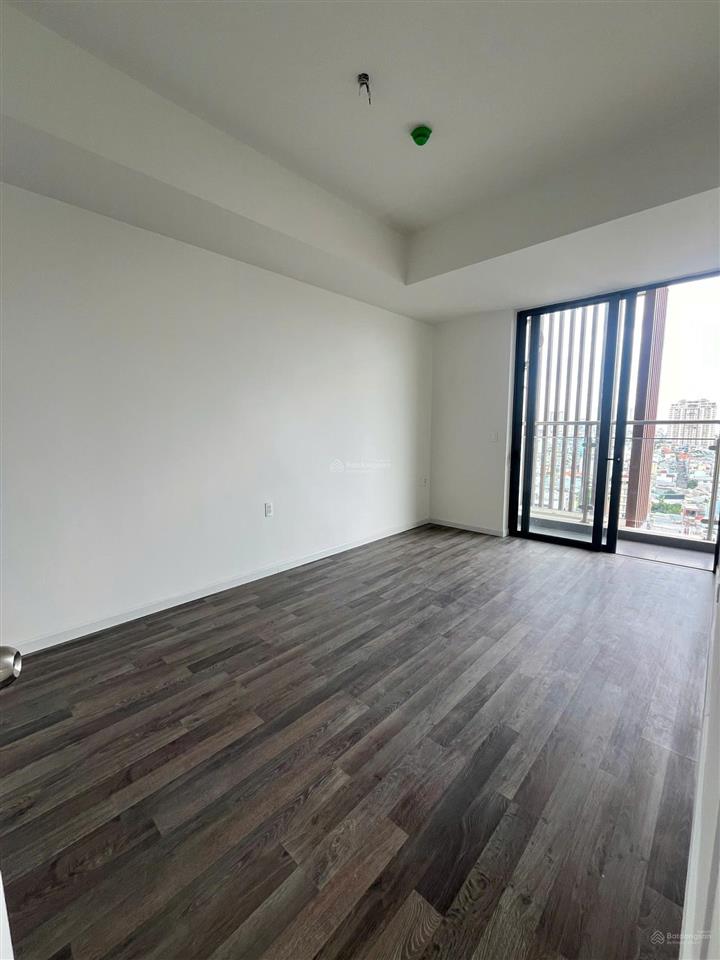 Bán căn hộ tầng cao  3pn, 3wc  diện tích 137m2  view đẹp toàn cảnh  ascent lakeside, q7