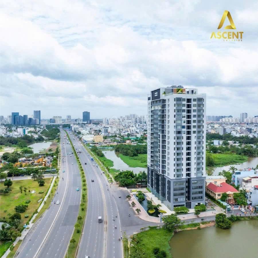 Căn hộ tầng cao  3pn,2wc  diện tích 152m2  view landmark  ascent lakeside, q7.