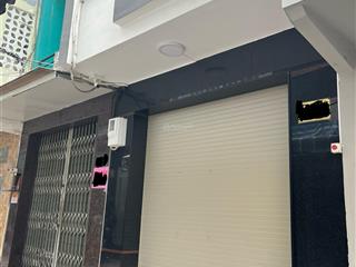 Bán nhà hxh nguyễn trãi quận 5. dt 42m2. nhà đẹp ở ngay. gần cầu nguyễn tri phương. giá 10,x tỷ.