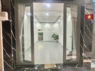 Bán nhà đẹp 30m2  hẻm bùi viện, quận 1 vị trí vip. 3 tầng, 4pn. giá tốt 6,55 tỷ.