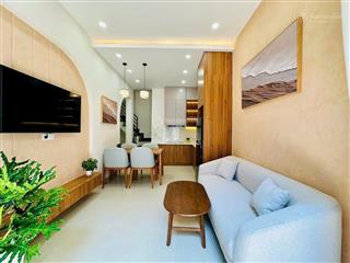 Chỉ 4 tỷ x sở hữu nhà sát q.1 ngay cầu bông 3 tầng btct mới xây  3pn  sổ riêng hoàn công