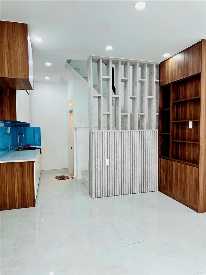 Hxh tránh hoàng hoa thám p7 bình thạnh nhà mới 4 tầng 40m² 3pn hoàn công chỉ 8 tỷ tl