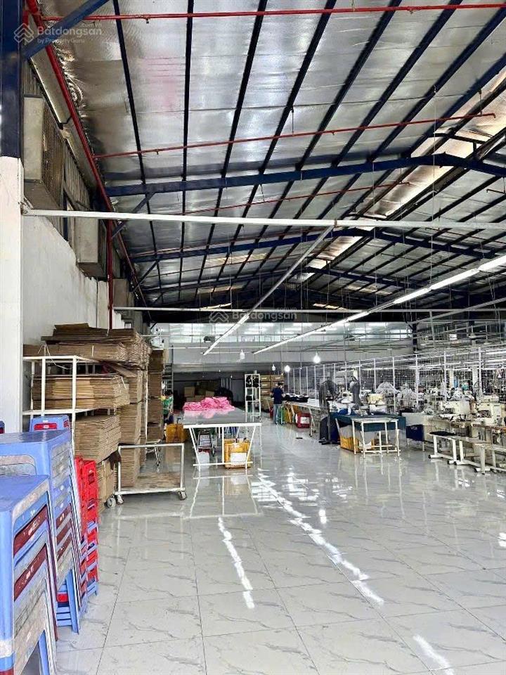Bán nhà xưởng,mặt tiền đường tô ngọc vân phường thạnh xuân q12.dt 1403m2 (33x59)đường 30m,giá 66tỷ.