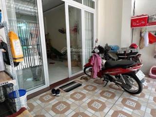 Nhà 3 tầng,hẻm 7m đường tl22 phường thạnh lộc 22 q12.dt 91m2 (5x18) 5,8tỷ.