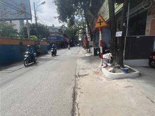 Chính chủ bán nhanh nhà 5 tầng  dt 68,2m2  mt 5,8m lô góc phú diễn giá 24.5 tỷ bao phí