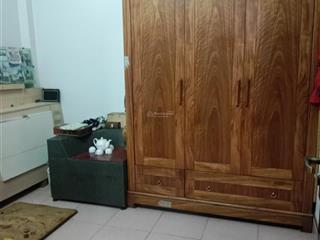 Cần b.á.n gấp nhà, sổ đỏ, hà huy tập, yên viên, gia lâm, giá 3 tỷ.