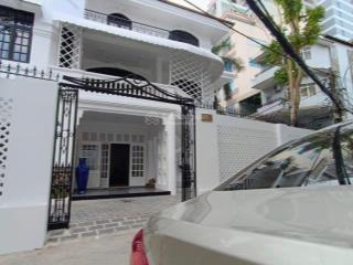 Bán nhà đường d2 nguyễn gia trí, biệt thự mini siêu đẹp, khu nhiều trường đại học. bình thạnh