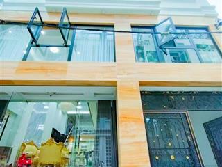 Bán tòa nhà góc 2 mặt tiền đường nguyễn huy tưởng bình thạnh hầm 6 tầng hd thuê 330triệu. tphcm