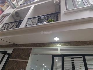 Bán nhà quận phú nhuận nằm trên con đường nguyễn trọng tuyển 2 tầng 3 pn cn 73m2