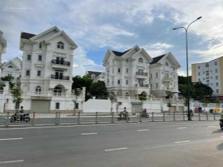 Bán biệt thự cityland ngang 14 dài 30m, góc 2 mặt tiền mặt sau nhà là duong quảng hàm mở rộng