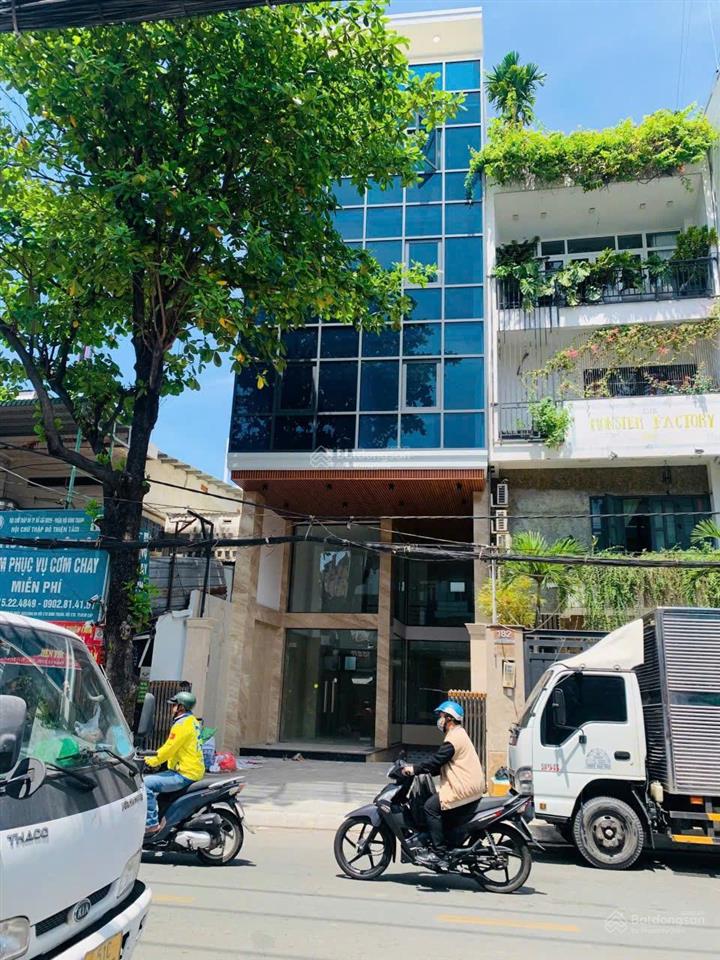 Bán nhà hẻm lớn đường bùi đình túy ngang 6.3 hầm 7 tầng 14chdv thang máy quận bình thạnh.