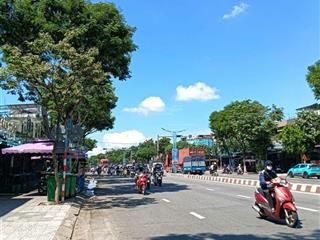 Bán đất mặt tiền lê đại hành. giá 10 tỷ. 0986 289 ***