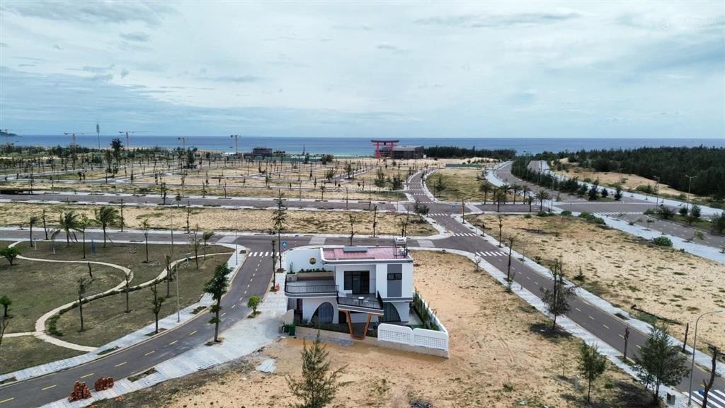 Cần bán nền lk14 phân khu 4 nhơn hội. 0986 289 ***