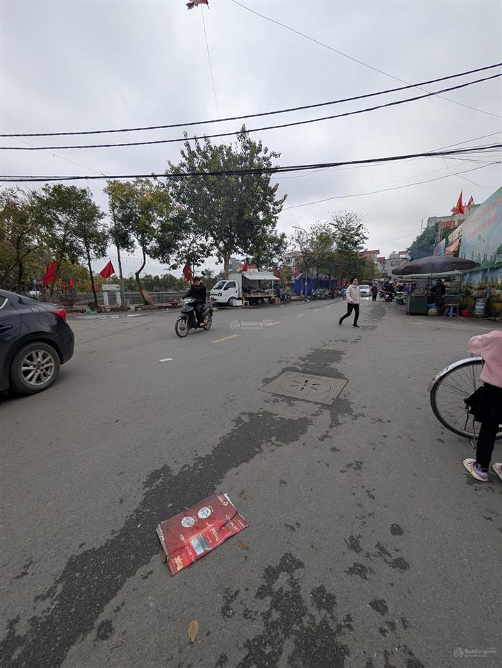 Bán gấp lô đất đẹp trạm trôi sát hồ điều hoà 54m2 chỉ hơn 2tỷ! giao thông cực tiện
