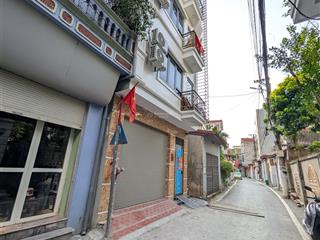Chỉ 1 căn duy nhất  lô góc  đối diện đại học thành đô 5 tầng  chỉ 4,4 tỷ