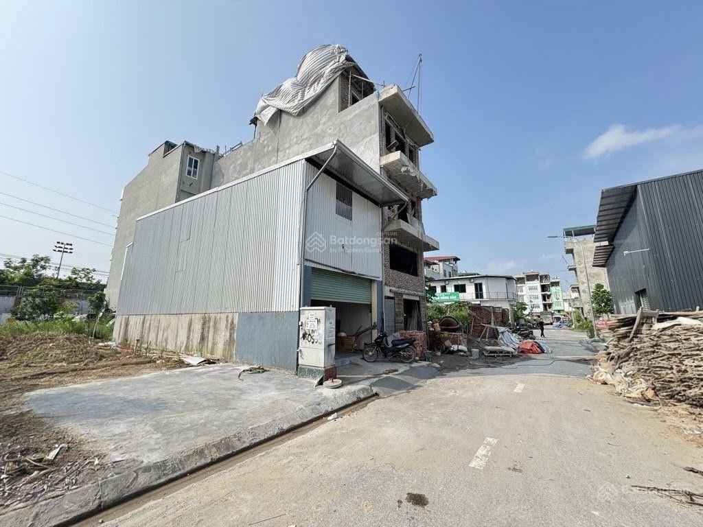 Mặt tiền 8m  giấc mơ của mọi nhà đầu tư!  cực phẩm đất dịch vụ trạm trôi 67,7m vuông đét