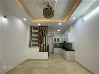 Bán nhà 209 đội cấn vip ba đình  nhà đẹp 6 tầng hơn 7 tỷ  vị trí cực đẹp,tặng nội thất,